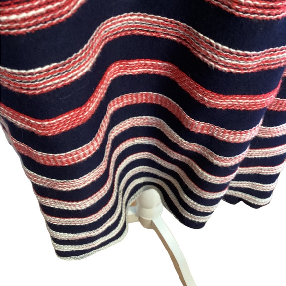 Sno Skins sleeveless top size medium - Picture 4 of 13